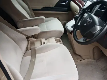 Toyota Vellfire 2010 года за 6 500 000 тг. в Актау