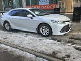 Toyota Camry 2019 годаүшін12 300 000 тг. в Алматы – фото 3