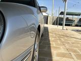 Mercedes-Benz E 320 1999 годаүшін6 000 000 тг. в Жанаозен – фото 3