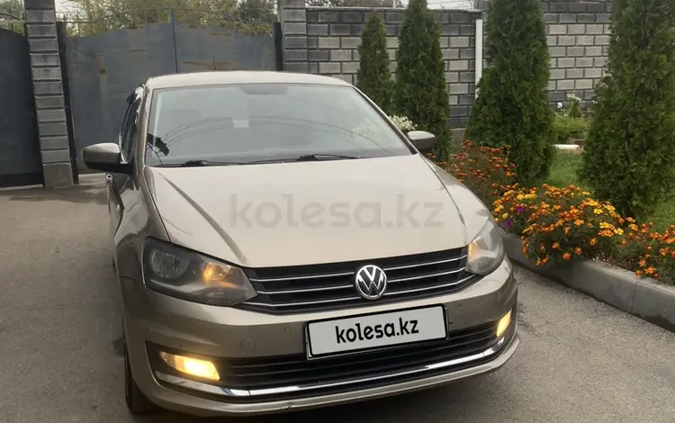 Volkswagen Polo 2015 года за 5 650 800 тг. в Алматы