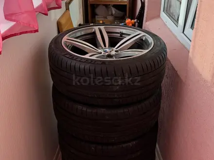Диски 167 стиль от М6/М5 е63/60 с резиной летней за 1 100 000 тг. в Аксай