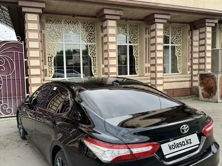 Toyota Camry 2022 года за 16 500 000 тг. в Тараз – фото 4