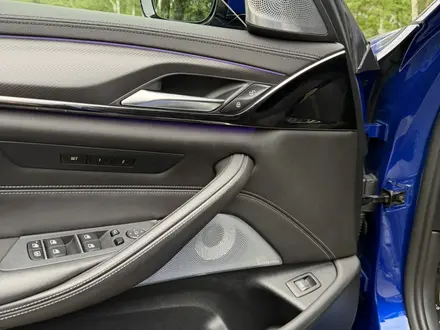 BMW M5 2019 года за 45 000 000 тг. в Алматы – фото 29