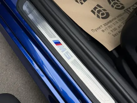 BMW M5 2019 года за 45 000 000 тг. в Алматы – фото 31