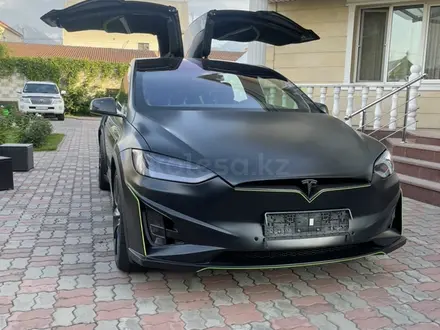 Tesla Model X 2016 года за 70 000 000 тг. в Алматы