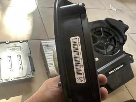 W166 ML 6.3 акустическая система Bang& Olufsen за 800 000 тг. в Алматы – фото 9