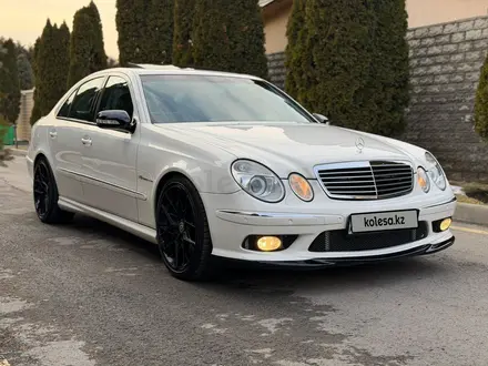 Mercedes-Benz E 55 AMG 2005 года за 15 000 000 тг. в Алматы – фото 9