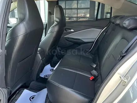 Chevrolet Onix 2023 года за 7 800 000 тг. в Караганда – фото 29