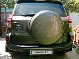 Toyota RAV4 2010 года за 7 000 000 тг. в Уральск – фото 3