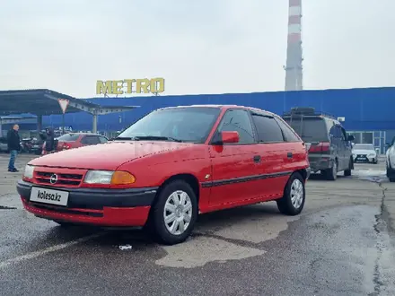 Opel Astra 1994 года за 2 000 000 тг. в Алматы – фото 2