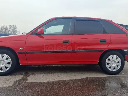 Opel Astra 1994 года за 2 000 000 тг. в Алматы – фото 9