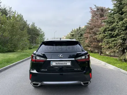 Lexus RX 300 2018 года за 18 500 000 тг. в Алматы – фото 4