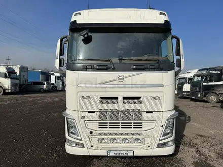 Volvo  FH 2017 года за 44 000 000 тг. в Алматы – фото 10