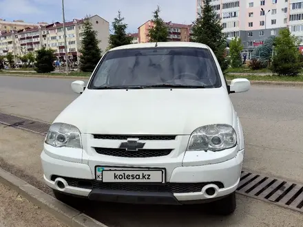 Chevrolet Niva 2011 года за 2 400 000 тг. в Уральск – фото 4