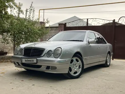 Mercedes-Benz E 240 2001 года за 3 500 002 тг. в Шымкент – фото 24