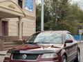 Volkswagen Passat 2002 годаfor2 800 000 тг. в Астана – фото 3