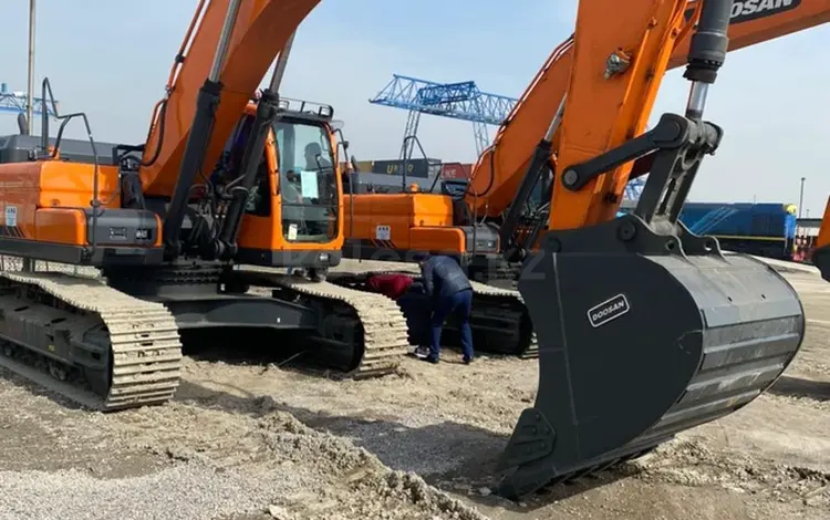 Doosan dx340 Экскаватор в Алматы