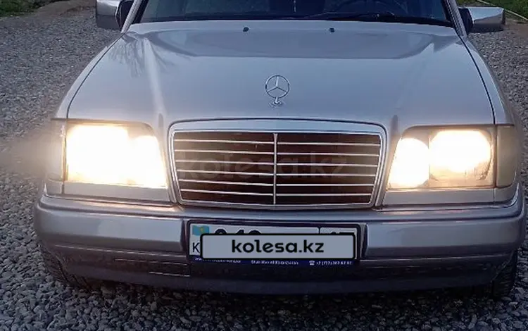 Mercedes-Benz E 220 1994 годаүшін3 500 000 тг. в Шымкент