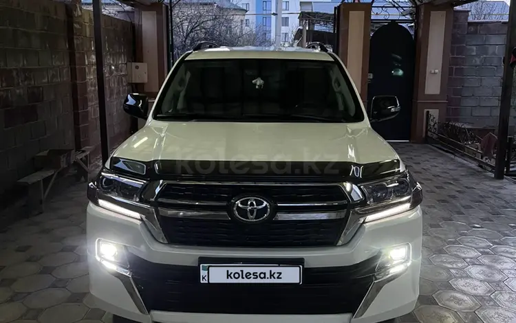 Toyota Land Cruiser 2019 годаүшін31 500 000 тг. в Шымкент