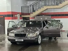 Mercedes-Benz S-Class, 1992