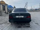 Mercedes-Benz E 200 1989 года за 1 450 000 тг. в Костанай – фото 5