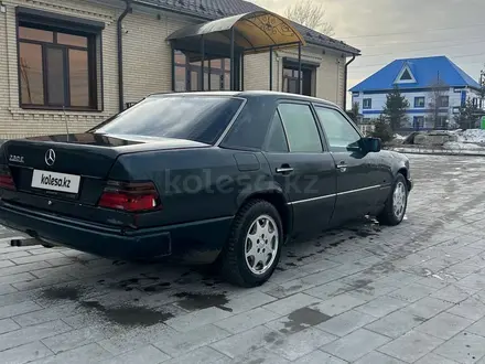 Mercedes-Benz E 200 1989 года за 1 450 000 тг. в Костанай – фото 9