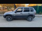 Chevrolet Niva 2013 года за 2 700 000 тг. в Костанай – фото 2