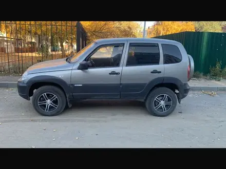 Chevrolet Niva 2013 года за 2 700 000 тг. в Костанай – фото 2