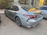 Toyota Camry 2020 годаүшін11 200 000 тг. в Астана – фото 3