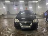 Volkswagen Jetta 2010 года за 4 500 000 тг. в Астана