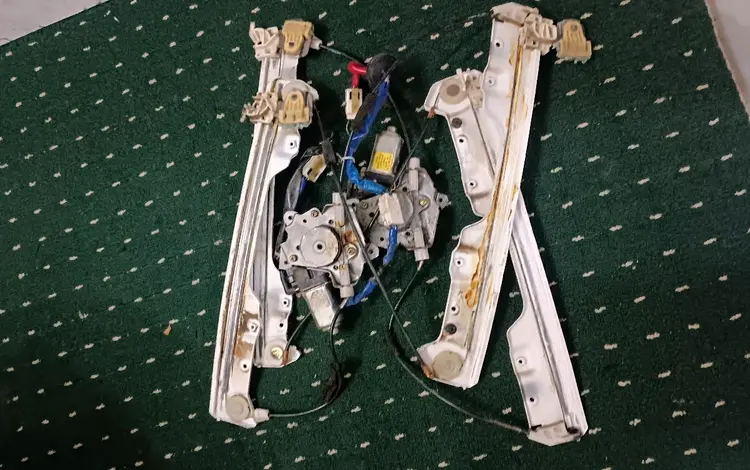 Стекло подъёмник за 25 000 тг. в Алматы