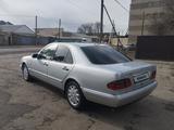 Mercedes-Benz E 280 1998 годаfor4 000 000 тг. в Тараз – фото 4