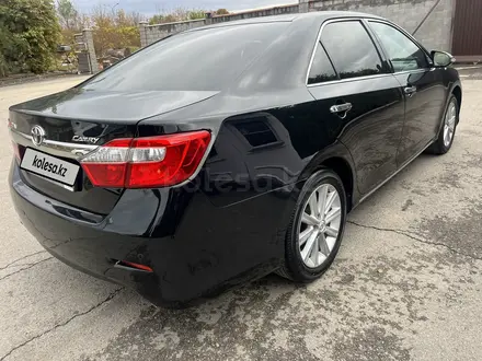 Toyota Camry 2012 года за 10 500 000 тг. в Алматы – фото 4