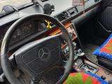 Mercedes-Benz E 280 1994 года за 2 700 000 тг. в Баканас – фото 2