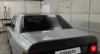 Mercedes-Benz E 280 1993 года за 2 850 000 тг. в Караганда