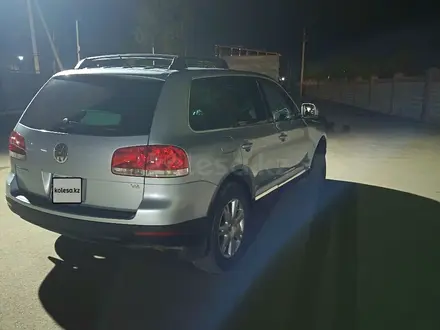 Volkswagen Touareg 2005 года за 5 500 000 тг. в Алматы – фото 12