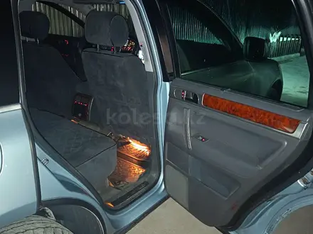 Volkswagen Touareg 2005 года за 5 500 000 тг. в Алматы – фото 3