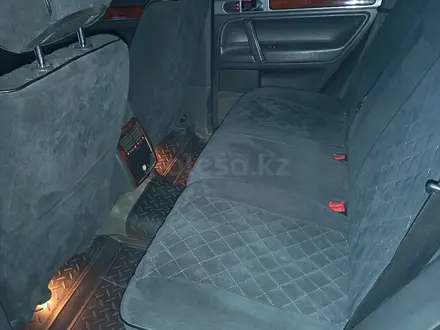 Volkswagen Touareg 2005 года за 5 500 000 тг. в Алматы – фото 8