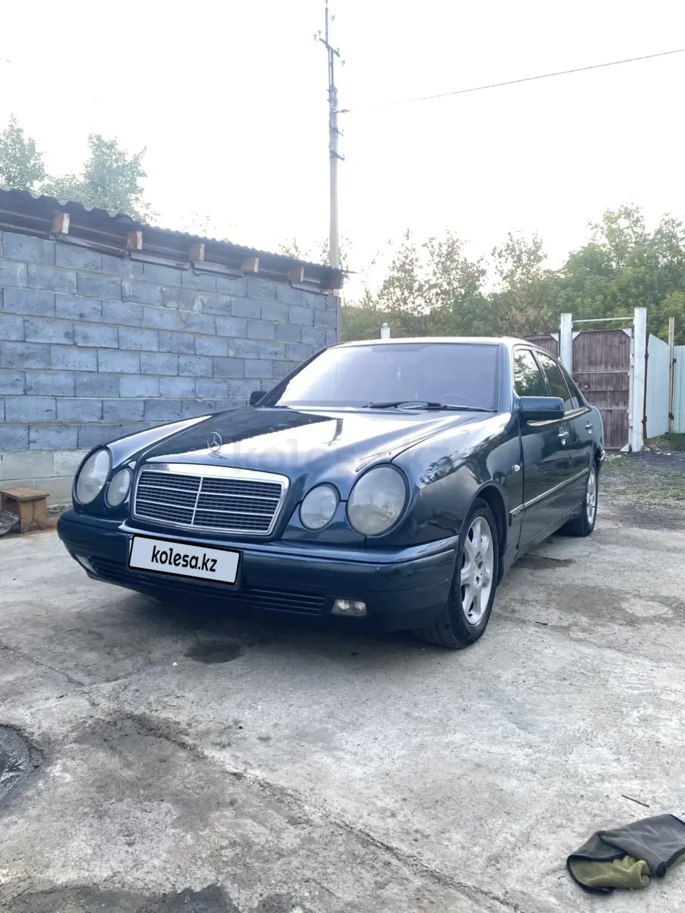 Mercedes-Benz E-Class, 1996