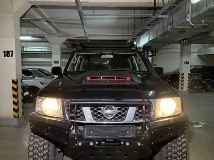 Nissan Patrol 2002 года за 13 500 000 тг. в Алматы – фото 4