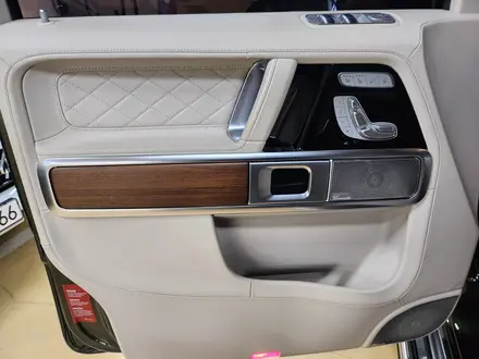 Mercedes-Benz G 63 AMG 4MATIC 2023 года за 80 000 000 тг. в Алматы – фото 19