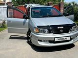 Toyota Ipsum 1997 года за 3 100 000 тг. в Алматы