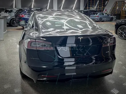 Tesla Model S Plaid 2022 года за 78 000 000 тг. в Алматы – фото 6
