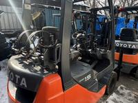 Toyota  8F 2007 годаfor3 900 000 тг. в Алматы