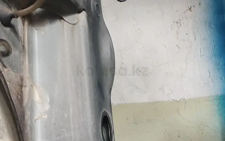 Петли дверей передние — задние. за 25 000 тг. в Риддер