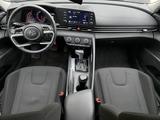 Hyundai Elantra 2022 года за 12 500 000 тг. в Атырау – фото 3