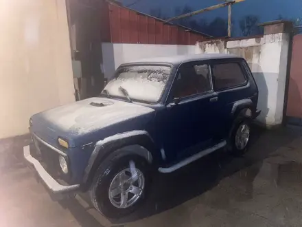 ВАЗ (Lada) Lada 2121 2001 года за 700 000 тг. в Алматы