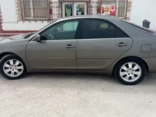 Toyota Camry, 2005