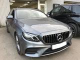 Решетка GT передняя на бампер W 213 за 100 000 тг. в Алматы – фото 4