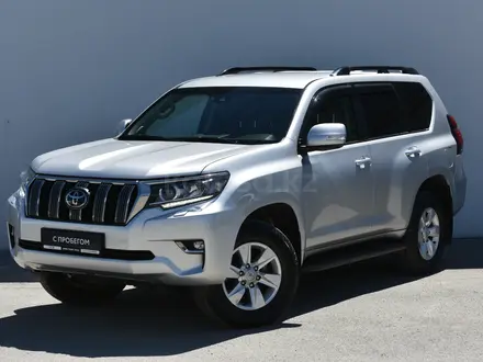 Toyota Land Cruiser Prado, 2023